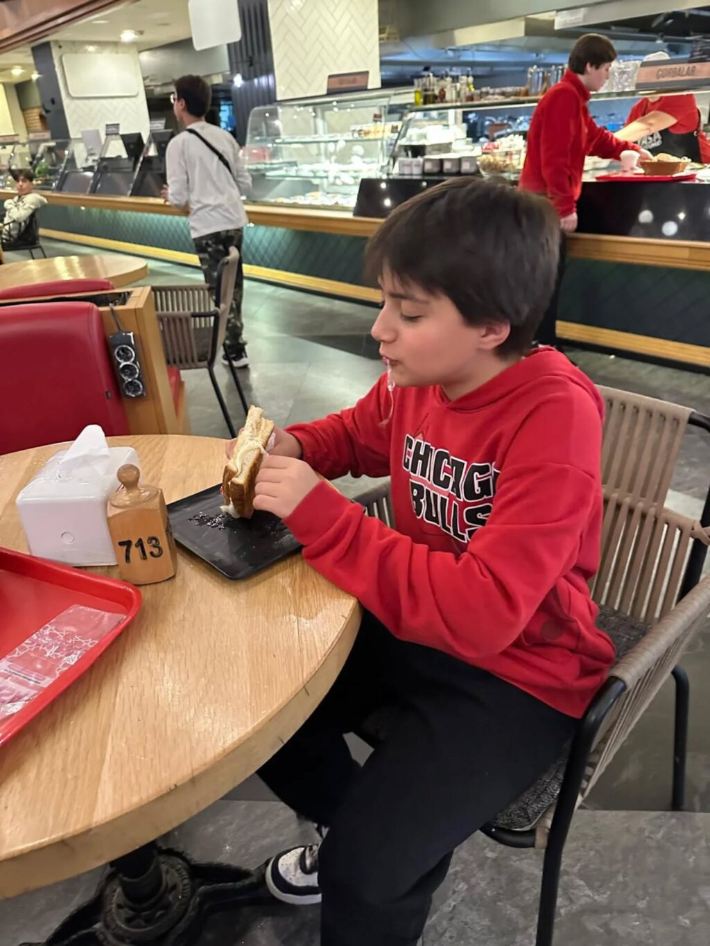 Instagram post from takegitimkurumlari. This post is in position 8.